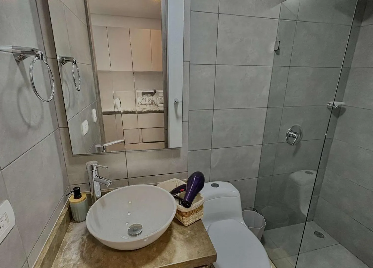 Elegant Loft Near Movistar Arena Apartment Bogota